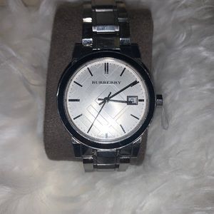 Burberry  “The City” stainless women’s watch